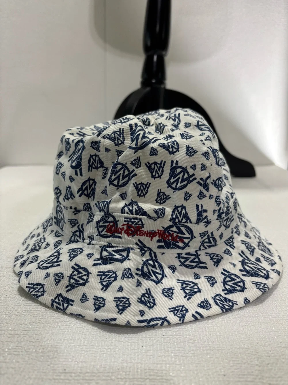 Disney White and Navy Blue Logo Print Bucket Hat
